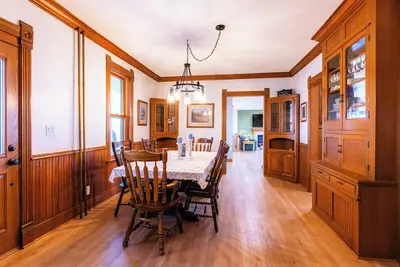 Image de Historic Driftless Farmhouse ~ Military Ridge Retreat