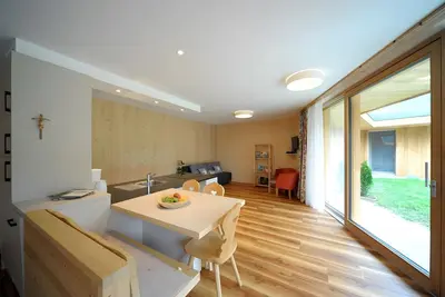 Image de Chalet « Petrunderhof Sommertraum » : vue montagne, terrasse commune et Wi-Fi