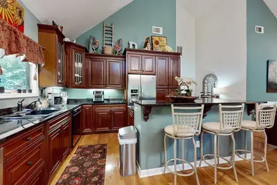 Image de 2-bedroom house in adorable Cullowhee with cool Ac breeze