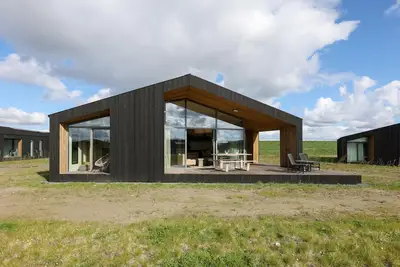 Image de Superbe maison de vacances avec vue dégagée.