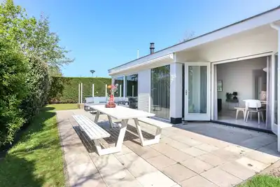 Image de Maison de vacances avec grande terrasse et sauna