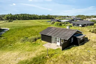 Image de \"Gunborg\" - 800m from the sea by Interhome