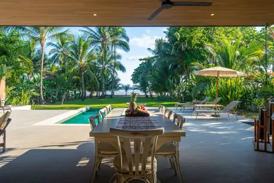 Image de Villa Assinie Beachfront Home with Direct Ocean Access