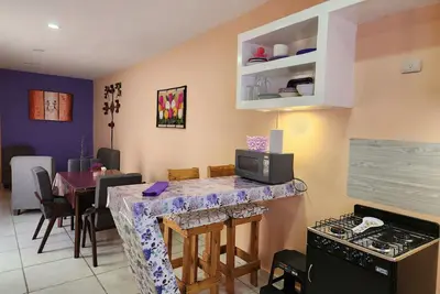 Image de Beautiful house with quiet environment and paved streets, 5 min from Plaza Forum.