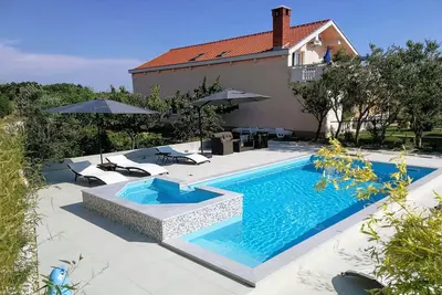 Image de Pool Apartment Rose 1, Privlaka, Croatia