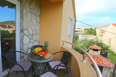 Image de Appartement de trois chambres avec une piscine Kakma, Biograd (A-25483-a)