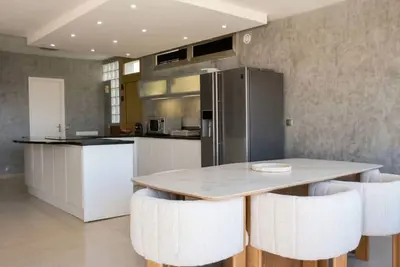 Image de Grand appartement Vue Mer / Piscine, Tennis