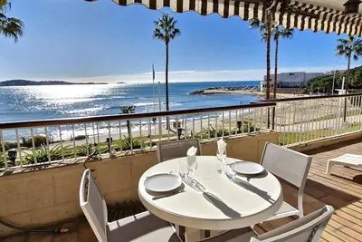 Image de Bandol Azur Front de Mer - 4 Pièces 90 m² + Terrasse 55 m²