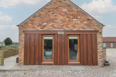 Image de Bumble Bee Lodge, romantic, with a garden in Muston