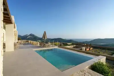 Image de New Seaview Villa, Private Pool and Close to Beach