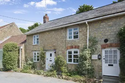 Image de 1 Rose Cottage - sleeps 5 guests  in 3 bedrooms