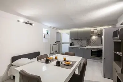 Centrally located in Bari, a stone's throw from the waterfront