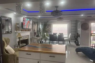 Image de Spacious 5br Sleeps 12 | King Beds + WiFi