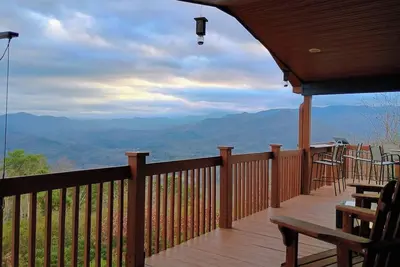Image de Secluded Mountain Getaway | Family Retreat | Unforgettable Views