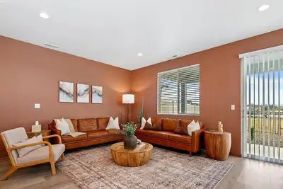 Image de The Haven, Desert Inspired Retreat in Star | Zippy Wi-Fi, Sleeps 8