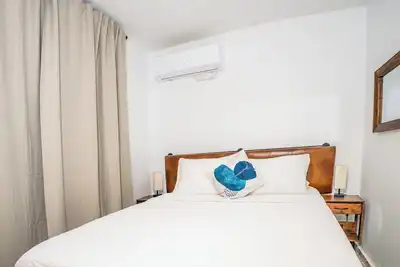 Image de Saeside Sanctuary: Bright& Airy 2br