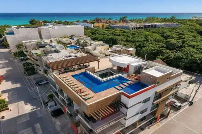 Image de Serene vacation apartment with central Ac, strong WiFi, & a shared rooftop pool