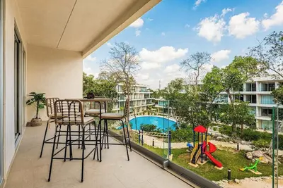 Image de Modern Family Condo w/ Pool | Near Beach & 5th Ave