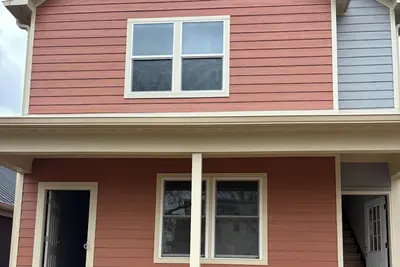 Image de Newly Built 3br/2 home minutes/walking distance to Downtown