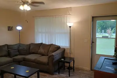 Image de Comfortable 3-bedroom house w/Ac/heat in quiet Greenwood near Caverns State Park