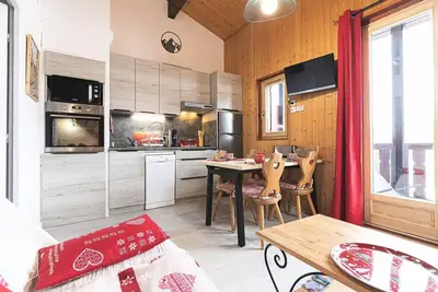 Image de Très bel appartement en étage avec vue dégagée sur les montagnes