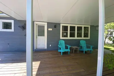 Image de Sauble Beach Birchwood Cottage\n5 min walk to the beach & 10 min walk to strip