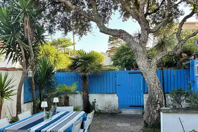 Image de Villa Olinka, derrière la dune, plage des Bourdaines