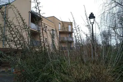 Image de Appartement 2ch proche Versailles, magasins et transports, bois de la genestre.