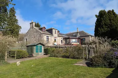 Image de 2 bedroom home in Historic Scotlandwell. Great location.