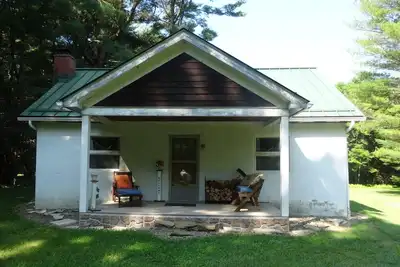 Image de Tionesta Lo a Rustic 1 Bedroom Cabin!