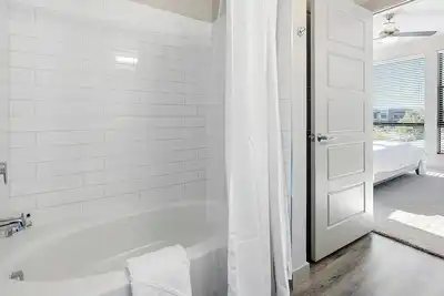 Image de Landing | Stylish 2bd, Gym