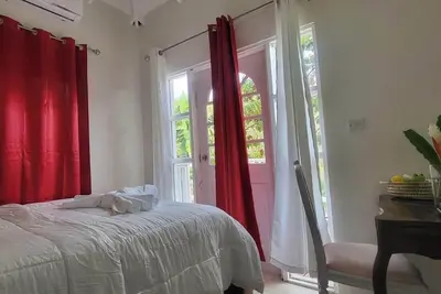 Image de Be inspired by the natural beauty of this historic getaway on the Gros Piton.