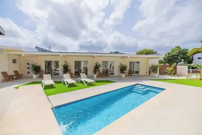 Image de Bright 1br1ba Apt. w/Shared Pool, Bbq & Laundry