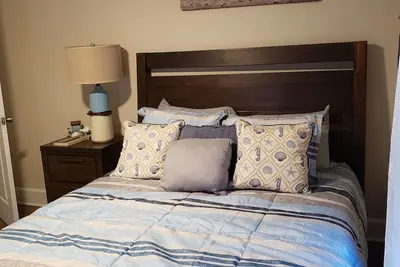 Image de Peaceful 3-bedroom house, recently renovated, country setting in Red Springs.