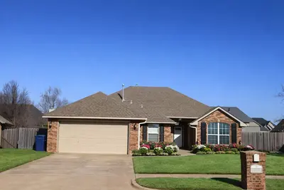 Image de Charming 3-bed house in Mustang. Perfect for families and close to the Airport!