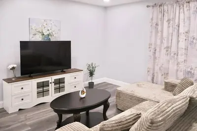 Image de Entire Suburban Home 15 Mins to Philly & Stadium