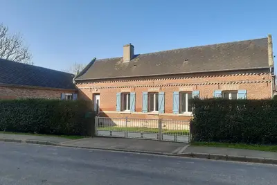 Image de Longère Picarde \"Chez Christine\"\nTout Équipée pour des vacances en famille.