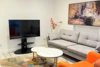 Image de Luxury Retreat in prime location– Steps from Wood Green Station