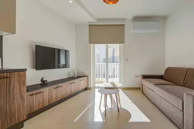 Image de Central Msida 2br | Near University & College