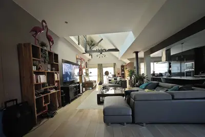 Image de Superbe loft 187m² proche Paris – 6 couchages – Parfait pour créer des souvenirs
