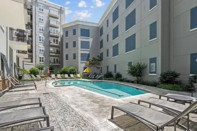 Image de Luxury 1-bedroom Condo in Prime Downtown Raleigh