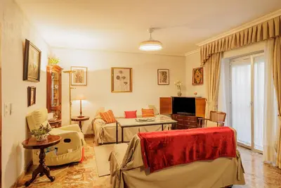 Image de Appartement 'Plaza Nueva' avec Balcon, Wi-Fi et Climatisation