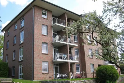 Image de Comfort. 3-room apartment, 2 bathrooms, swimming pool, sauna, wifi, parking lot in front of the house.