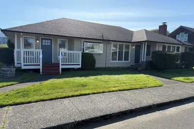 Image de Beautiful 4-Bdrm home in Seaside, steps to the beach, perfect family getaway.