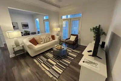 Image de Wonderful 2 bedroom /2 bath Apartment with 2 balconies and Handicap Accessible