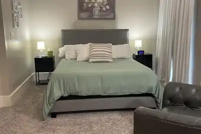 Image de Charming Historic 2 Bedroom Apartment Timeless New England Stay