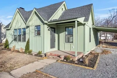 Image de Spacious 3-bedroom house close to Mid-America Industrial Park