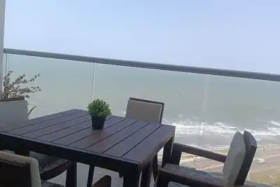 Image de Azul infinite. . . apartasuit in beautiful Cartagena