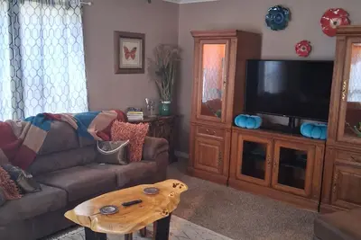 Image de Pleasant 2-bedroom house with Ac in charming Farwell