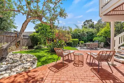 Image de Casa del Mar - Carmel House - Walk Downtown, Bask in the Sun!